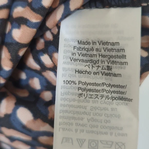 J. Crew Leopard Print Tie Neck Sleeveless Blouse - Picture 5 of 5